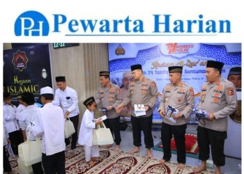Wujud Peduli Sesama, Humas Polri Berikan Tali Asih Kepada 100 Anak Yatim pada Khatanan HUT Ke-74
